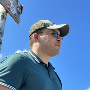 Meet your Posher, Yoan